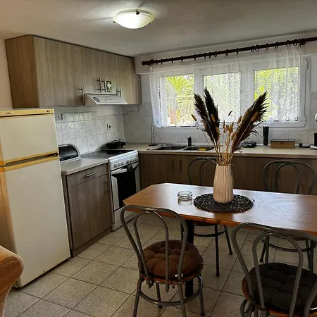 Raches Prime Apartment Paralia Rachon